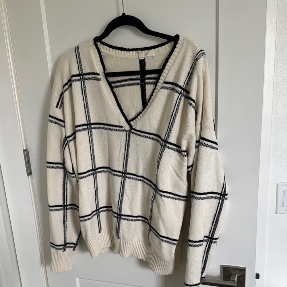 Anthropologie Moth Plaid V-Neck Sweater - Cream and Black